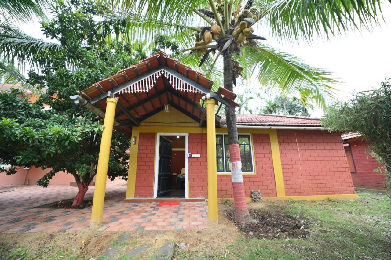 Coorg Homestay Resort Kushālnagar Esterno foto